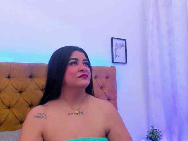 Katty-West webcam