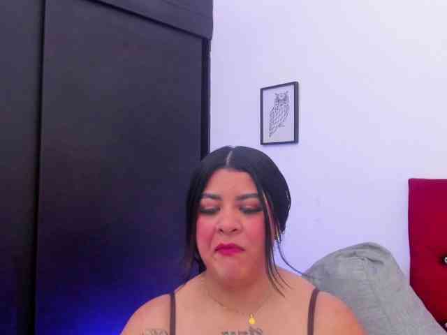 Katty-West webcam