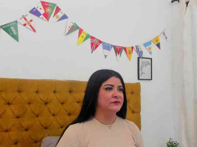 Katty-West webcam