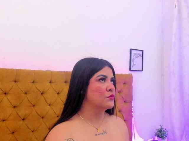 Katty-West webcam