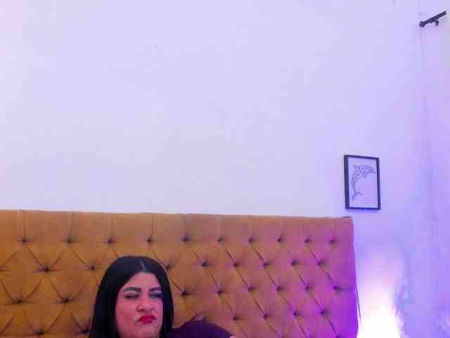 Katty-West webcam