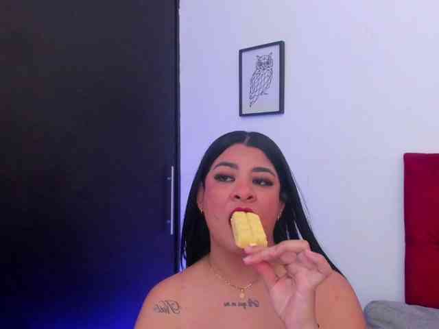 Katty-West webcam