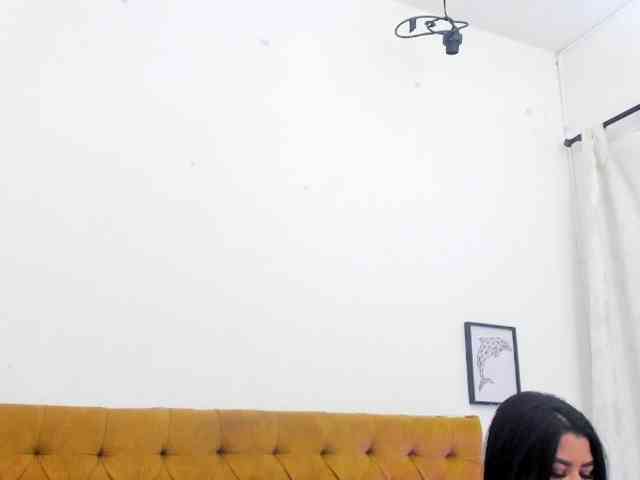 Katty-West webcam