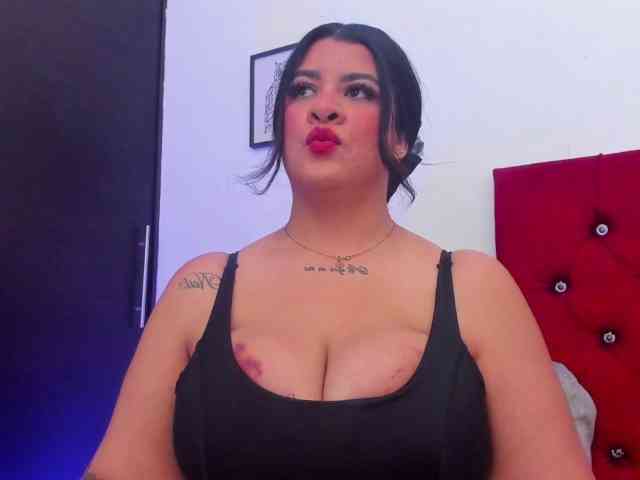 Katty-West webcam
