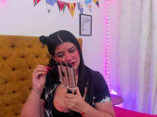Katty-West webcam