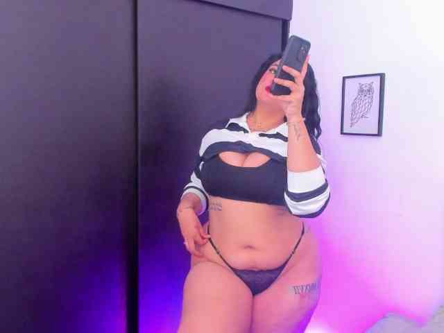 Katty-West webcam