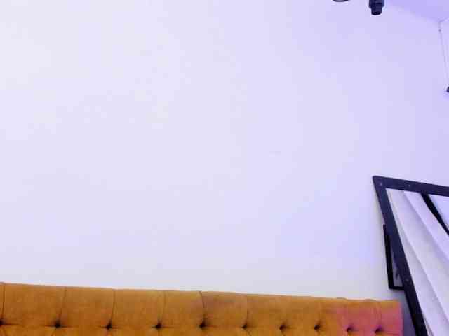Katty-West webcam