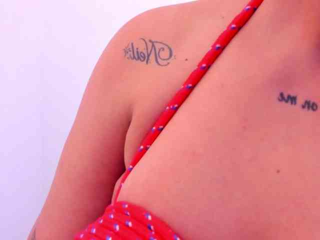 Katty-West webcam