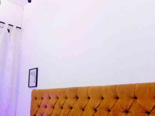 Katty-West webcam