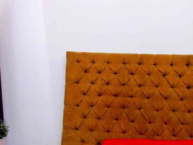 Katty-West webcam