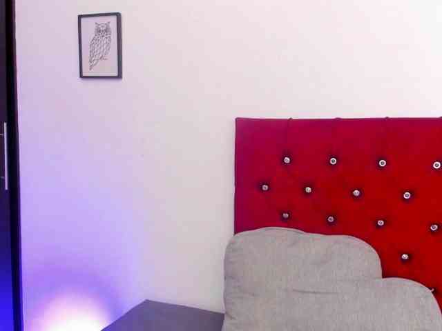 Katty-West webcam