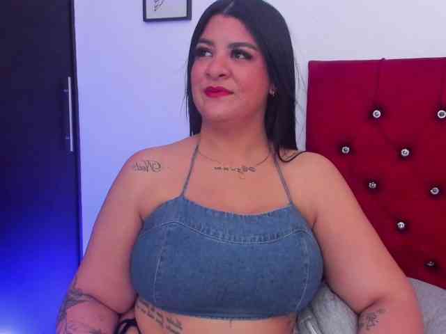 Katty-West webcam