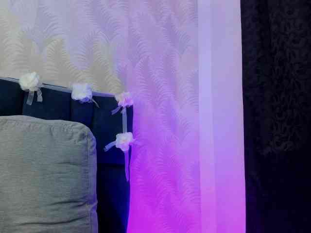 Katty-West webcam