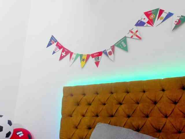 Katty-West webcam