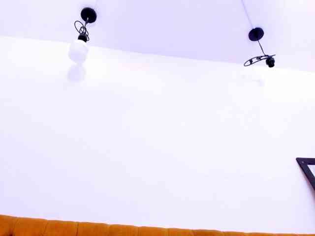 Katty-West webcam