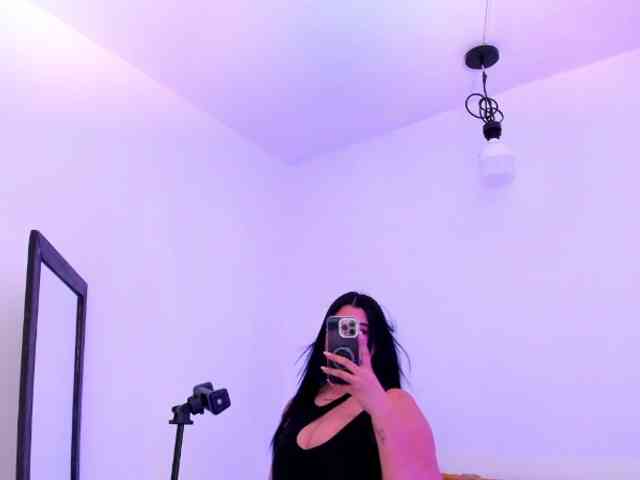 katty-west's live room