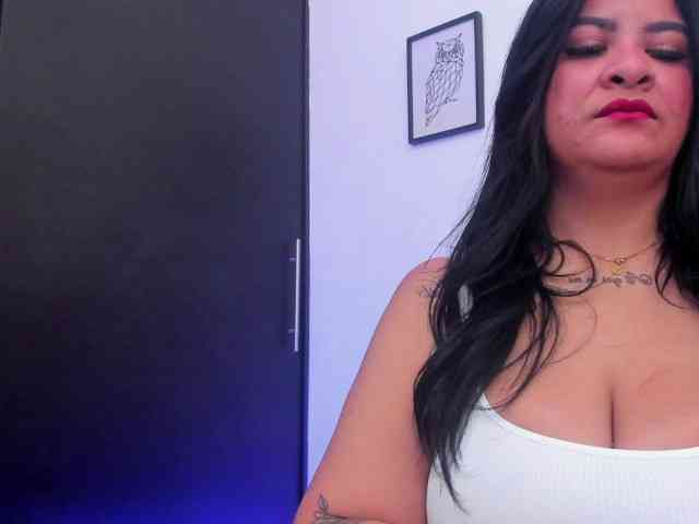 Katty-West webcam