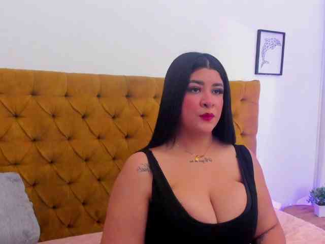 Katty-West webcam