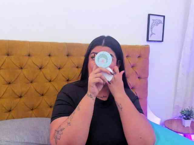 Katty-West webcam
