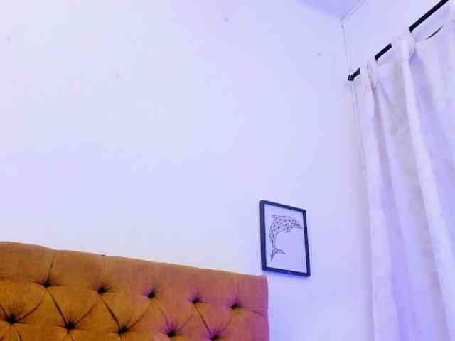 Katty-West webcam