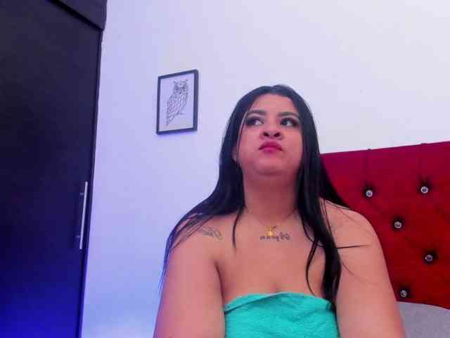 Katty-West webcam