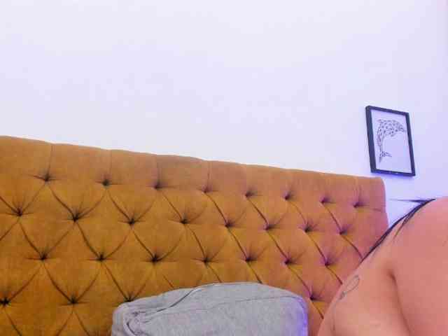 Katty-West webcam