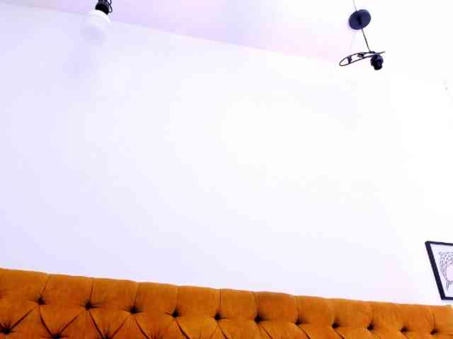 Katty-West webcam