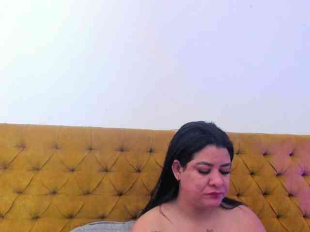 Katty-West webcam