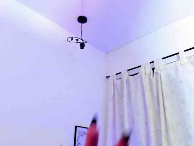 Katty-West webcam
