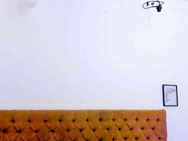 Katty-West webcam