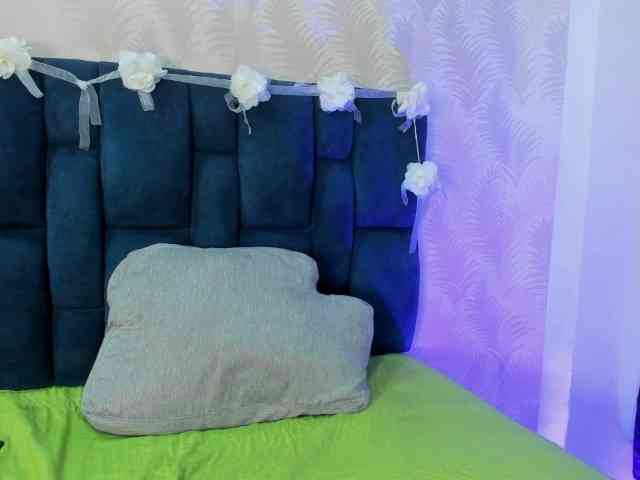 Katty-West webcam
