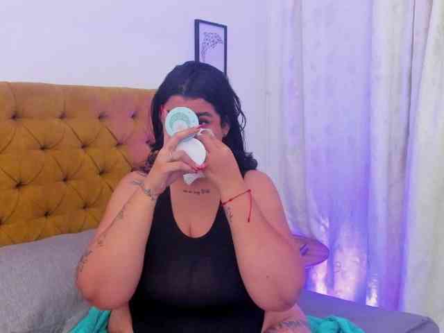 Katty-West webcam