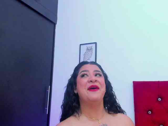 Katty-West webcam