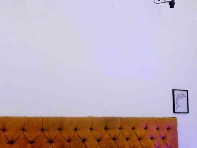 Katty-West webcam