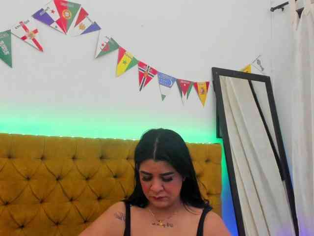 Katty-West webcam