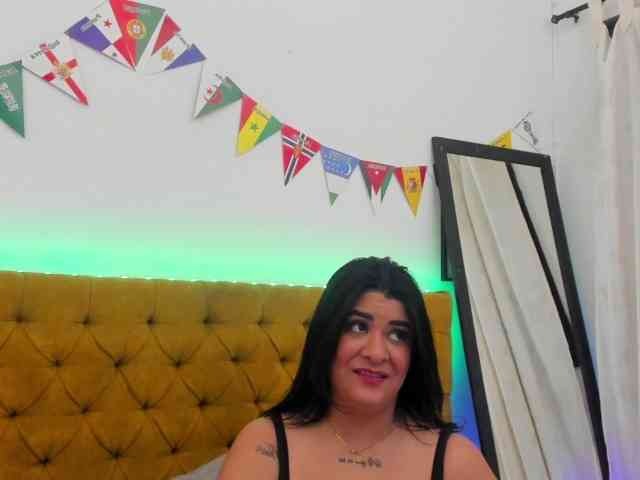 Katty-West webcam