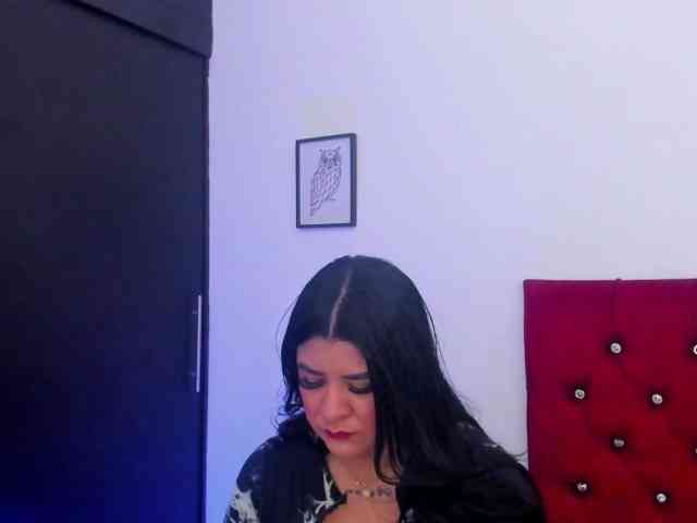 Katty-West webcam