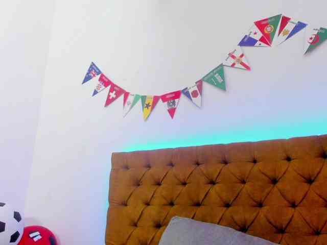 Katty-West webcam
