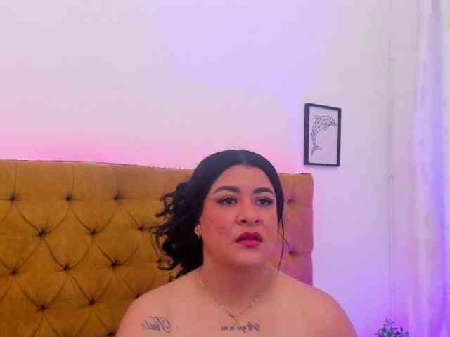 Katty-West webcam
