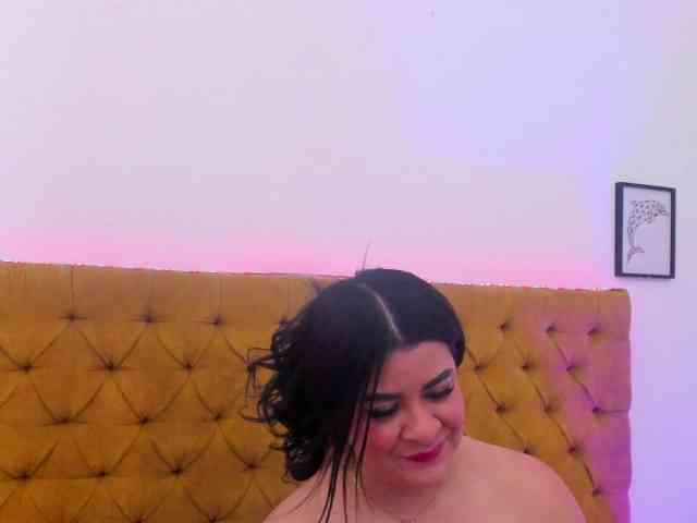 Katty-West webcam
