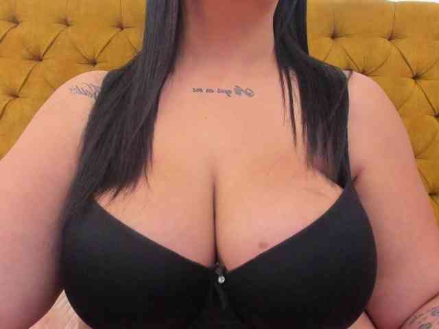Katty-West webcam