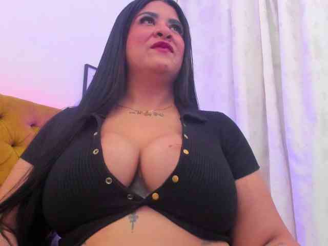 Katty-West webcam