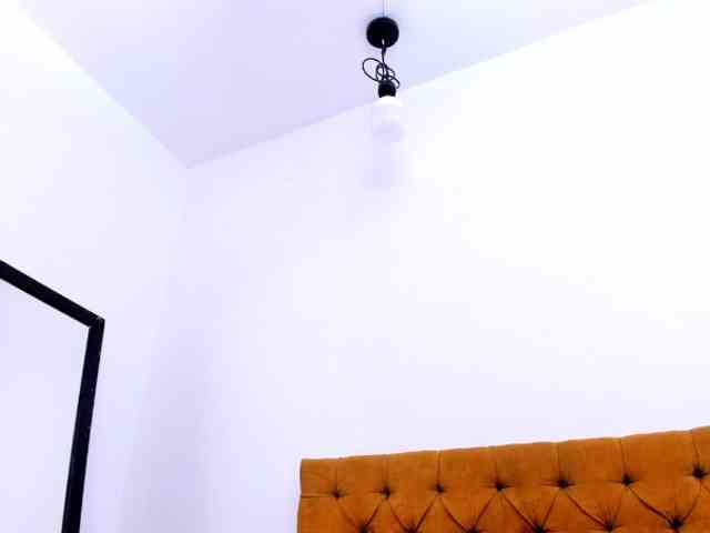 Katty-West webcam