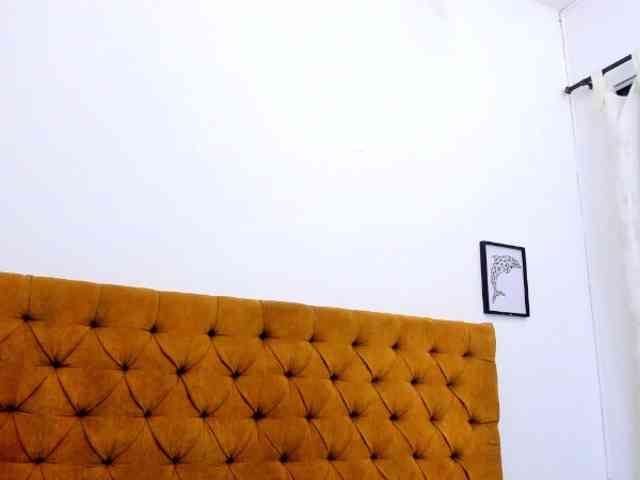 Katty-West webcam