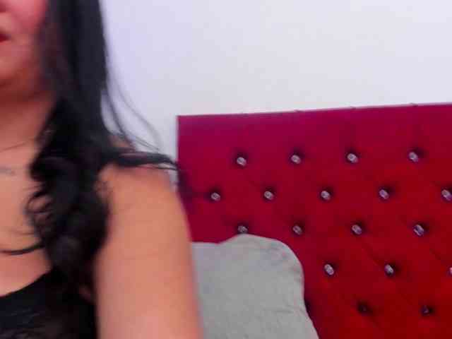 Katty-West webcam