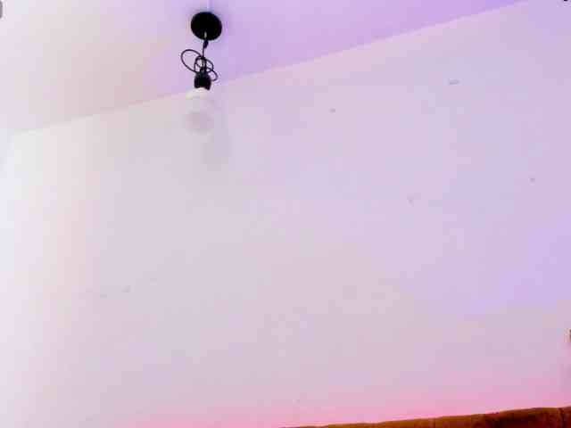Katty-West webcam