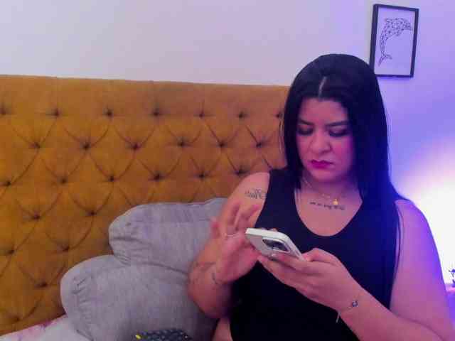Katty-West webcam