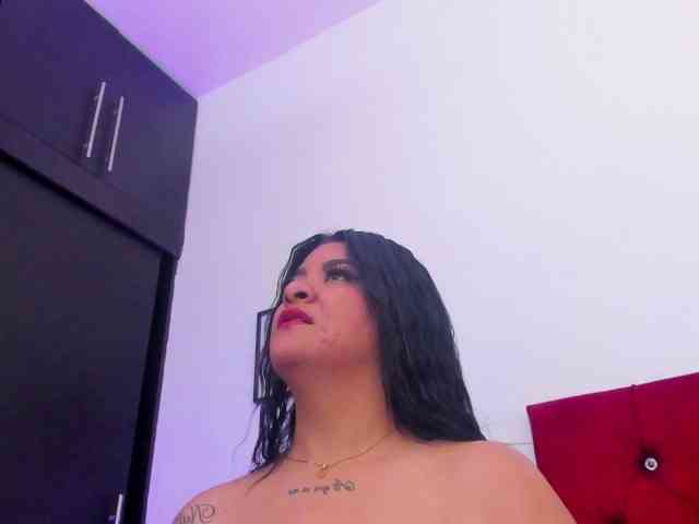 Katty-West webcam