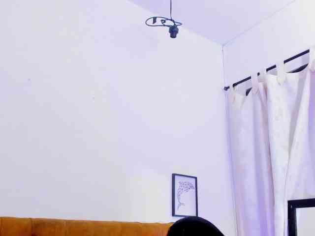 Katty-West webcam
