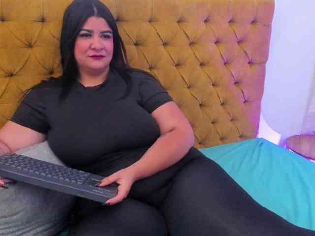 Katty-West webcam